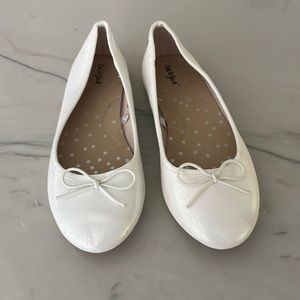 Cat and Jack ballet slippers